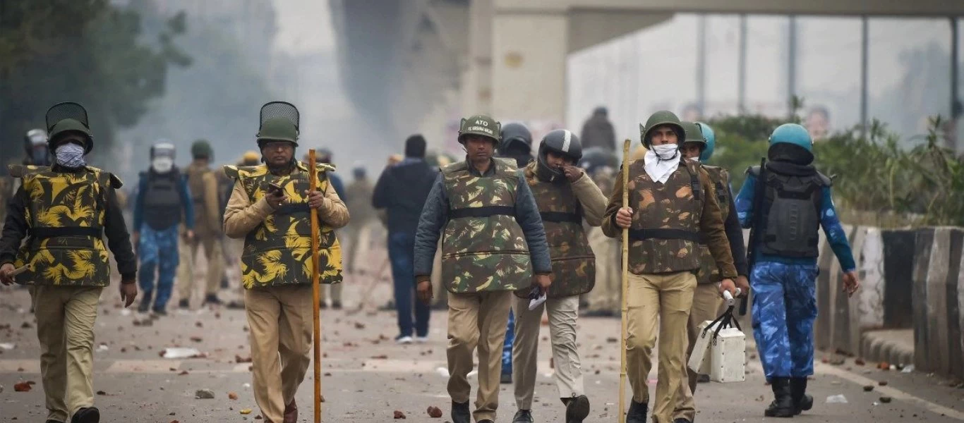 “Corona Jihad” στην Ινδία: Μουσουλμάνοι κυνηγούν γιατρούς - Προσπαθούν να μεταδώσουν τον ιό στους ινδουιστές!